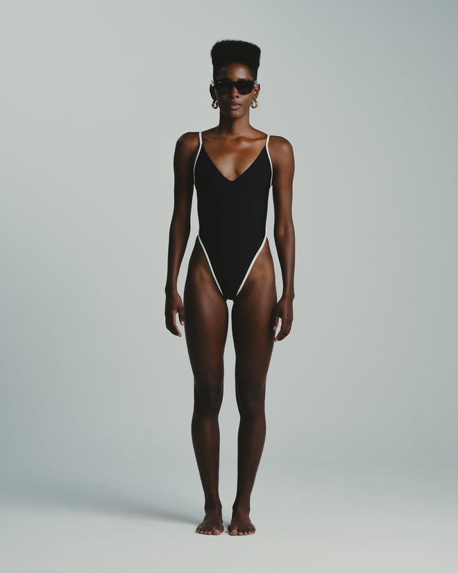 One Piece Breeze Negro