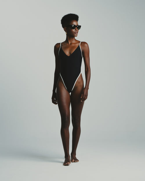 One Piece Breeze Negro