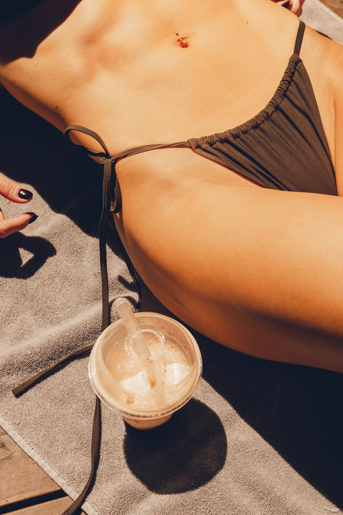 TANNING PANTY CAFE